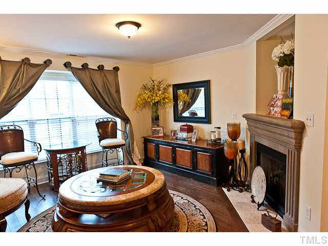 9710 Layla Avenue Raleigh, NC 27617 - Photo 5 of 25