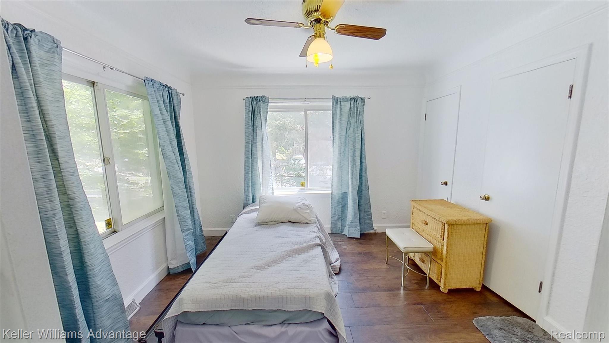 25065 Five Mile Road Redford, MI 48239 - Photo 15 of 29 5 mileRd_25065_Bedroom B1.jpg