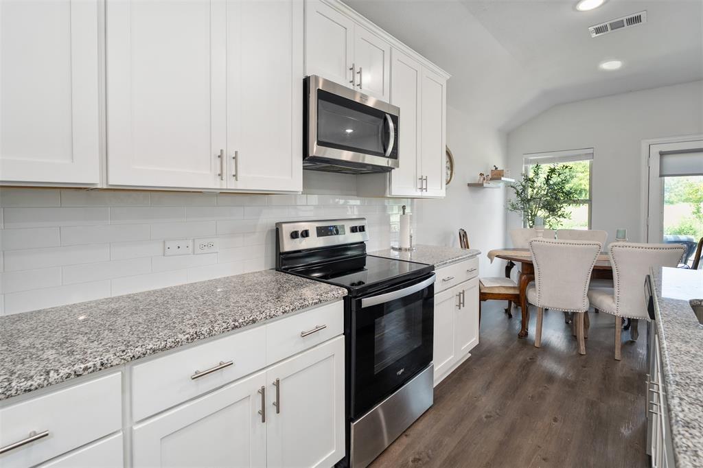 106 Willowbend Loop Mabank, TX 75147 - Photo 12 of 25