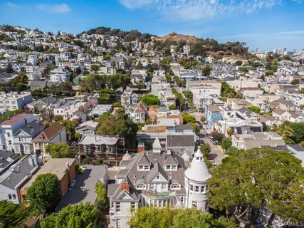 $7,350,000 | 250 Douglass Street, San Francisco, CA 94114