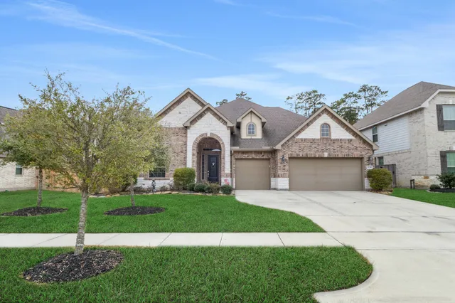 $488,500 | 19248 Yellow Chestnut Lane, New Caney, TX 77357