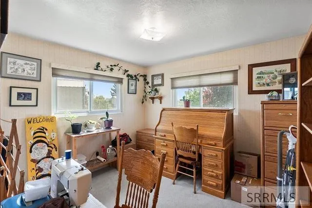 $680,000 | 2587 Sparks Lane, American Falls, ID 83211