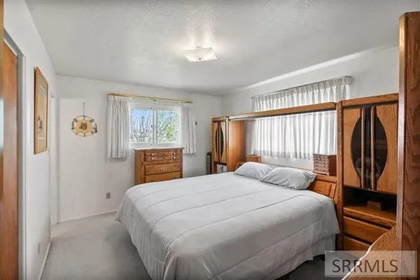 $680,000 | 2587 Sparks Lane, American Falls, ID 83211