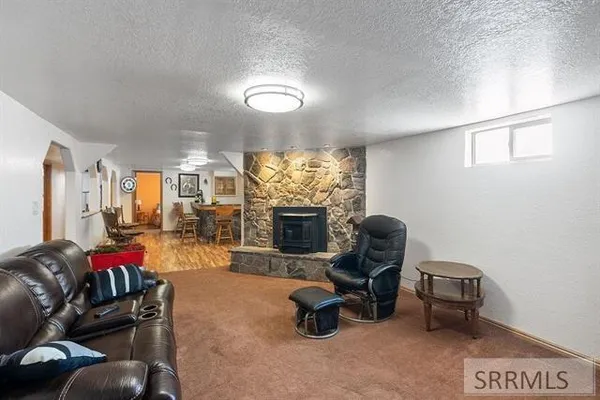 $680,000 | 2587 Sparks Lane, American Falls, ID 83211