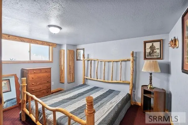 $680,000 | 2587 Sparks Lane, American Falls, ID 83211