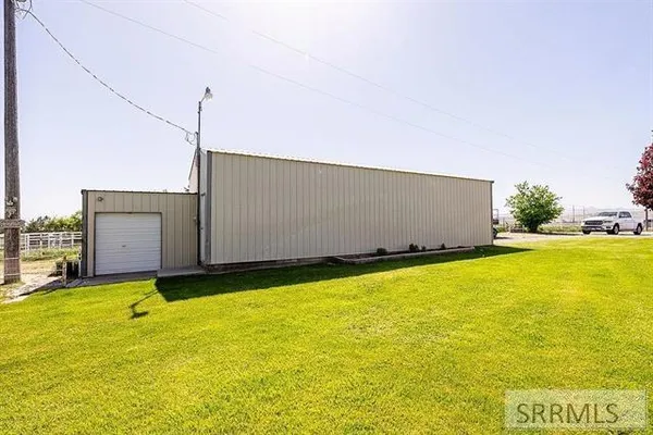 $680,000 | 2587 Sparks Lane, American Falls, ID 83211