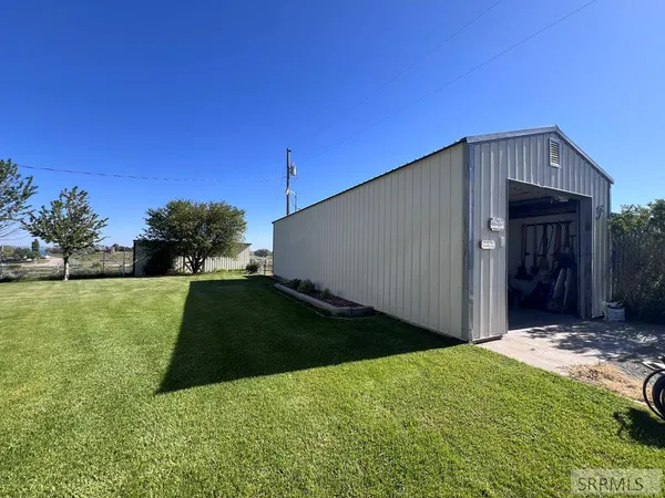 $680,000 | 2587 Sparks Lane, American Falls, ID 83211