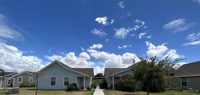 $650 | 1410 Quitaca Drive, Unit A, Edinburg, TX 78541