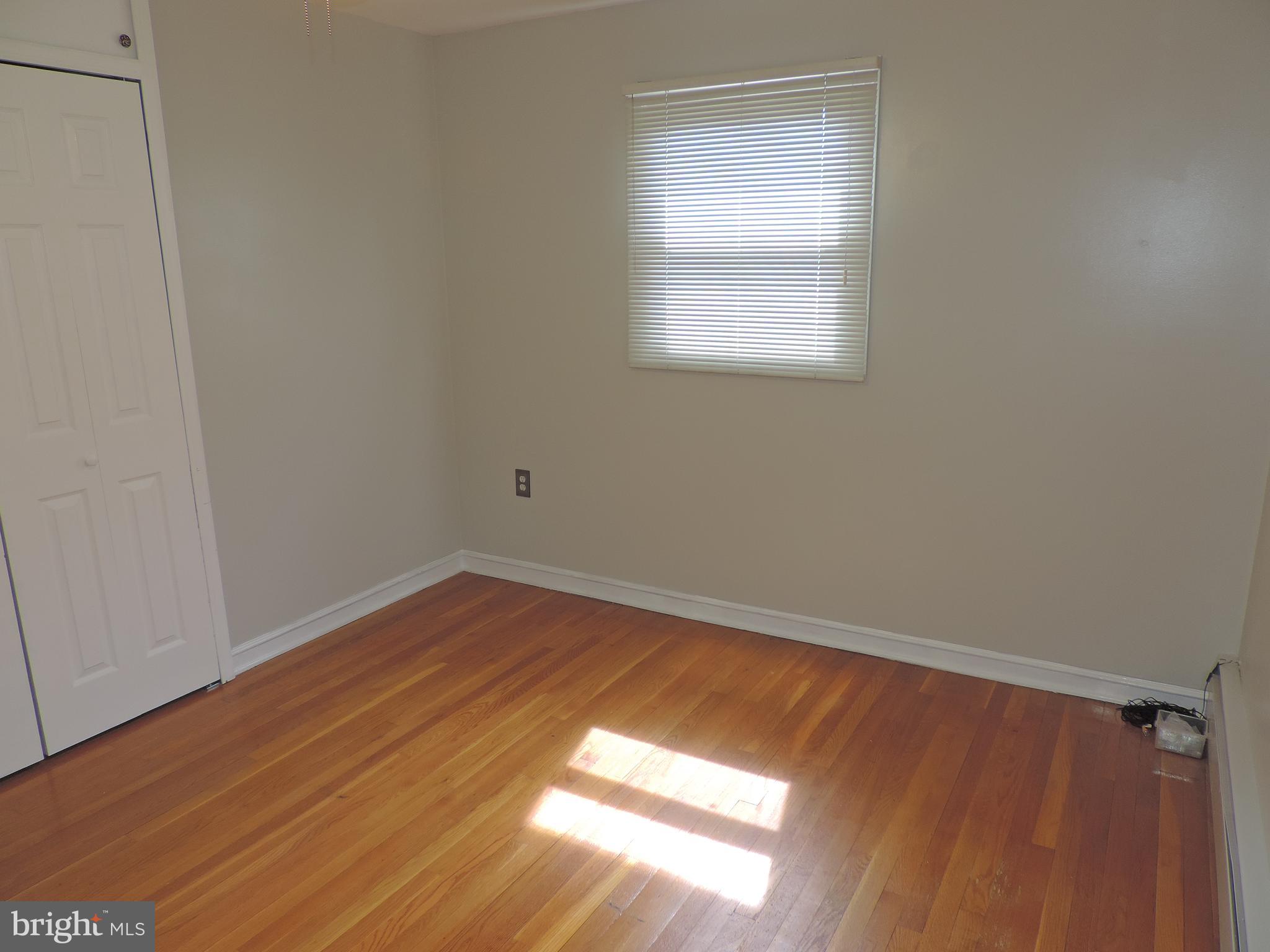 607 Paradise Road Aberdeen, MD 21001 - Photo 26 of 39 Bedroom 2