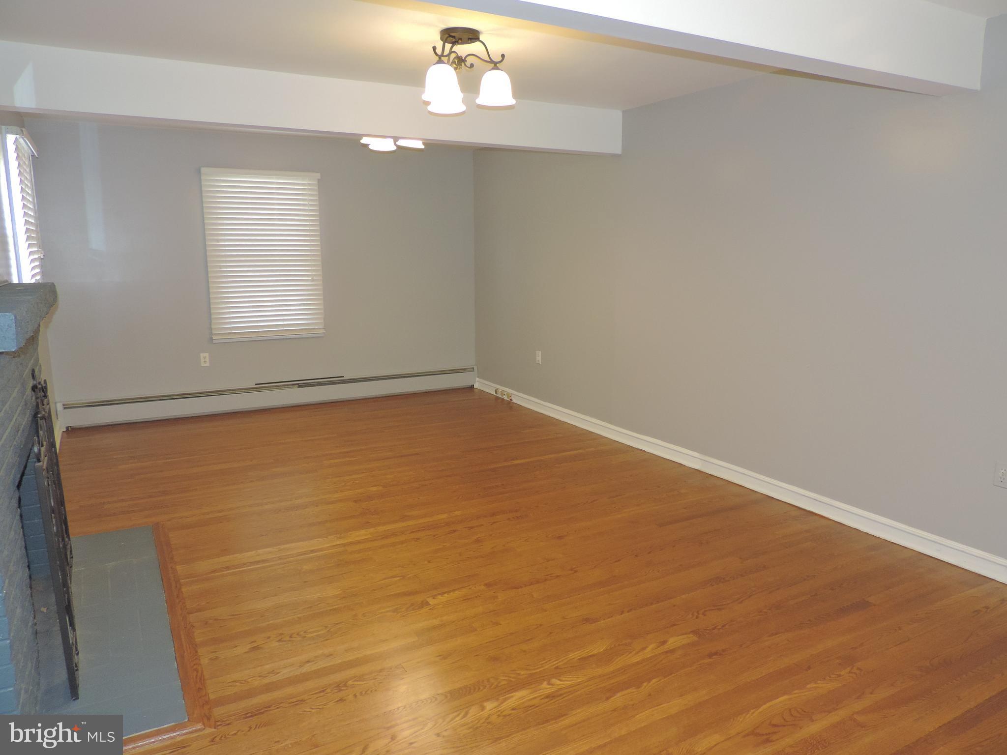 607 Paradise Road Aberdeen, MD 21001 - Photo 4 of 39 Wood flooring has been refinished