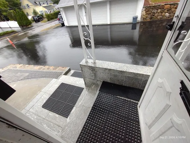 $3,250 | 60 Washington Street, Unit 60, Wellesley, MA 02481