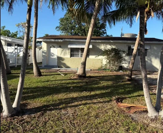 $2,850 | 301 Southeast 21st Avenue, Boynton Beach, FL 33435
