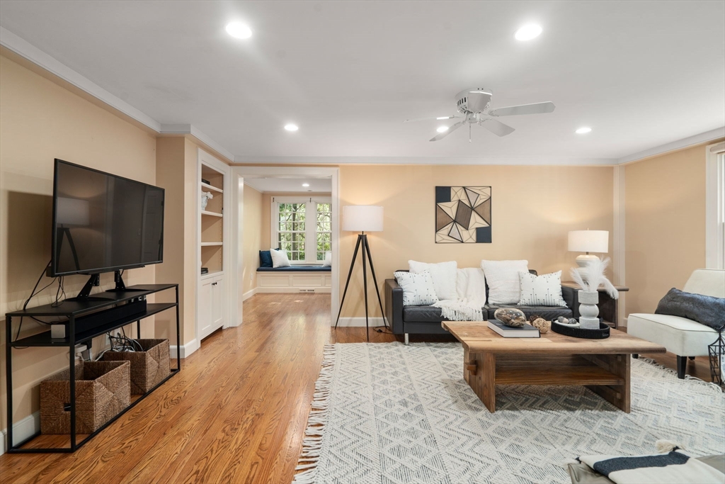53 Audubon Road Wellesley, MA 02481 - Photo 7 of 34 Gallery Image 7