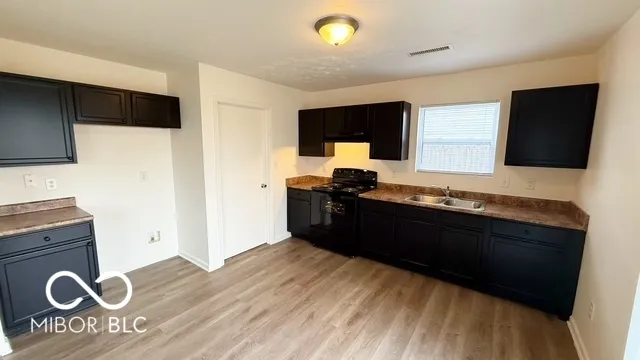 $239,900 | 3125 Danube Way, Indianapolis, IN 46239