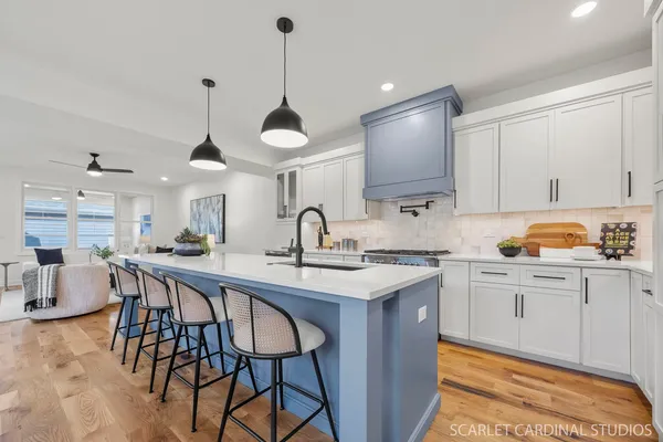$2,400,000 | 715-717 North Brainard Street, Naperville, IL 60563
