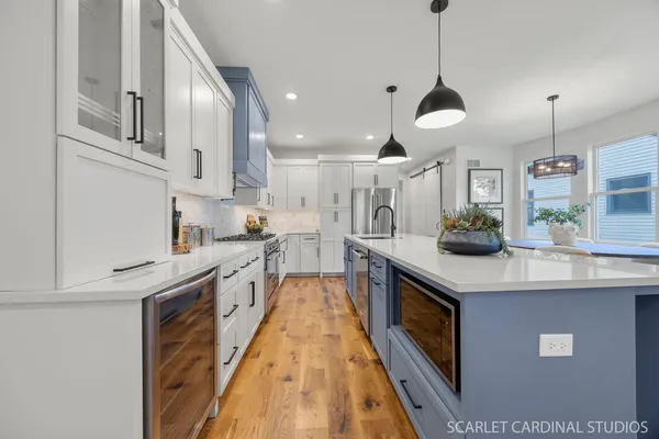$2,400,000 | 715-717 North Brainard Street, Naperville, IL 60563