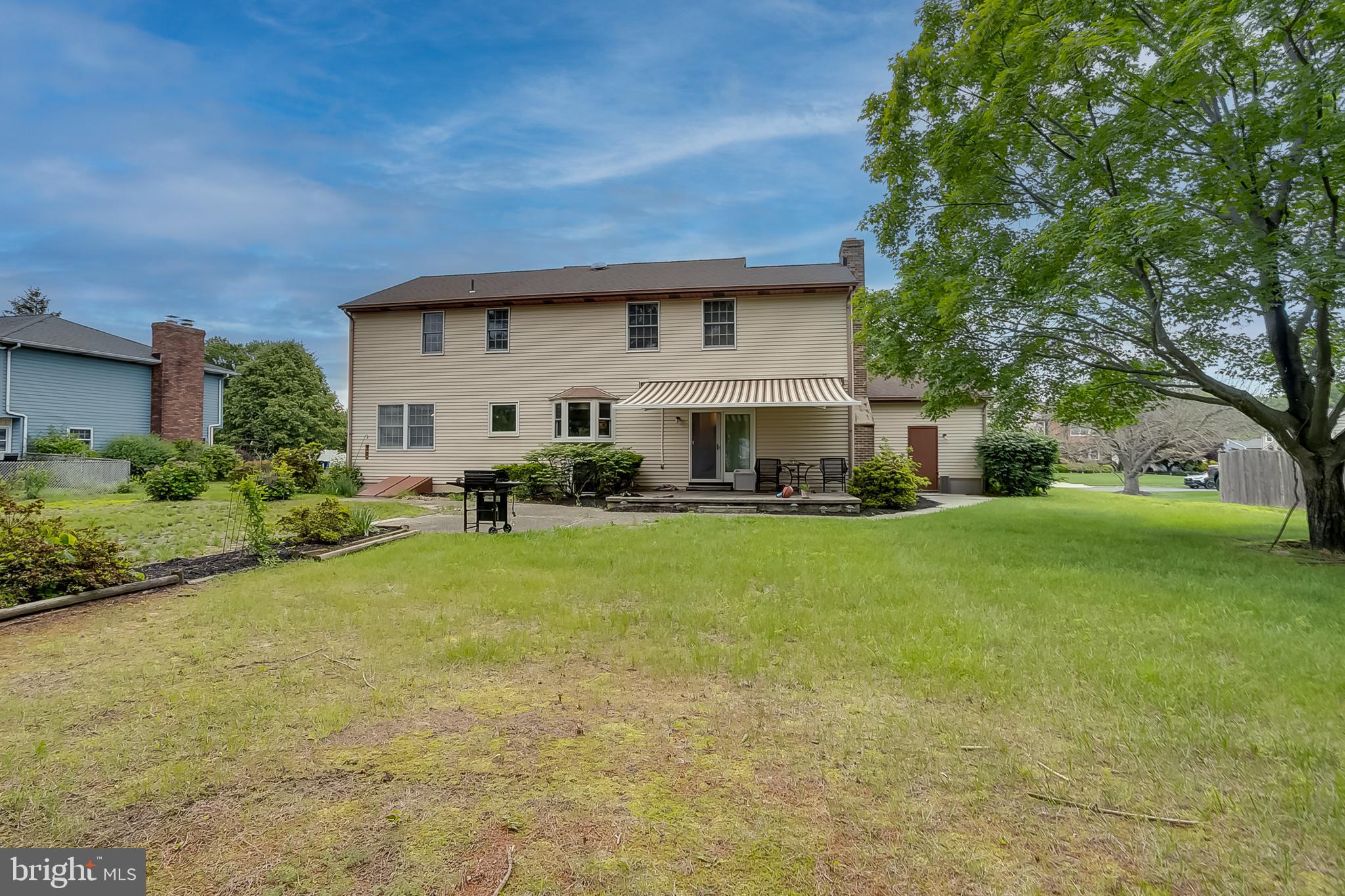 402 Doerrmann Drive Mickleton, NJ 08056 - Photo 32 of 34 a front view of house with yard and green space