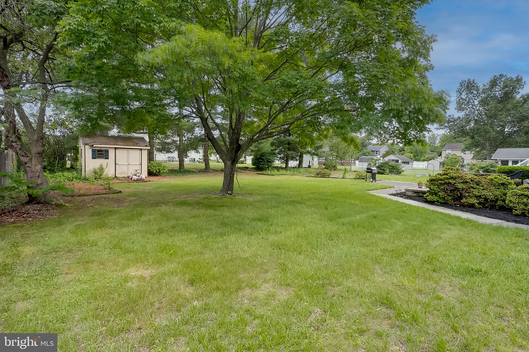 402 Doerrmann Drive Mickleton, NJ 08056 - Photo 34 of 34 a view of a house with a big yard