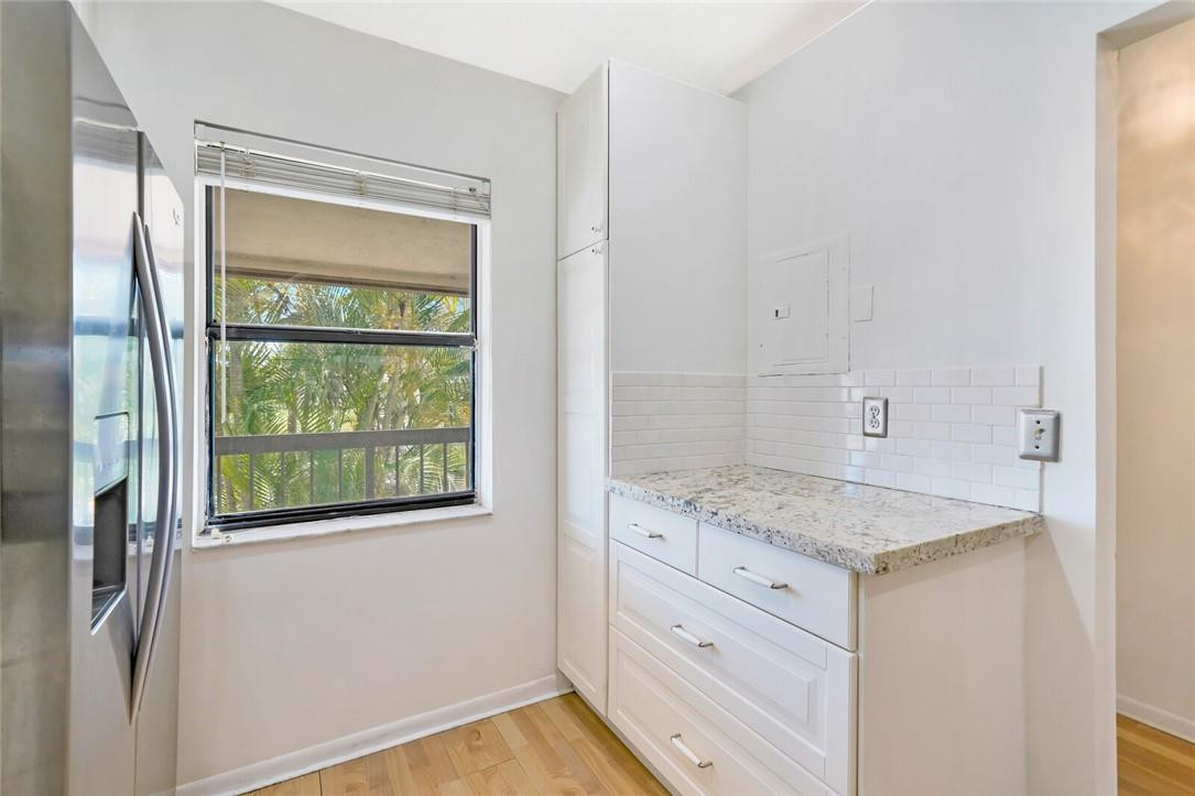 22088 Palms Way, Unit 201 Boca Raton, FL 33433 - Photo 4 of 22 Photo 4