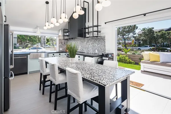 $5,850,000 | 2609 Camino Del Mar, Del Mar, CA 92014