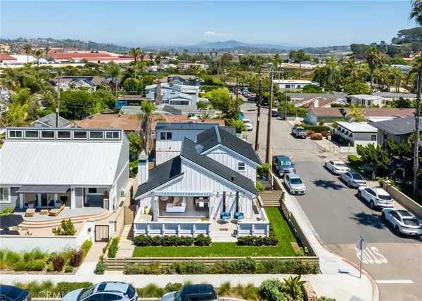 $5,850,000 | 2609 Camino Del Mar, Del Mar, CA 92014