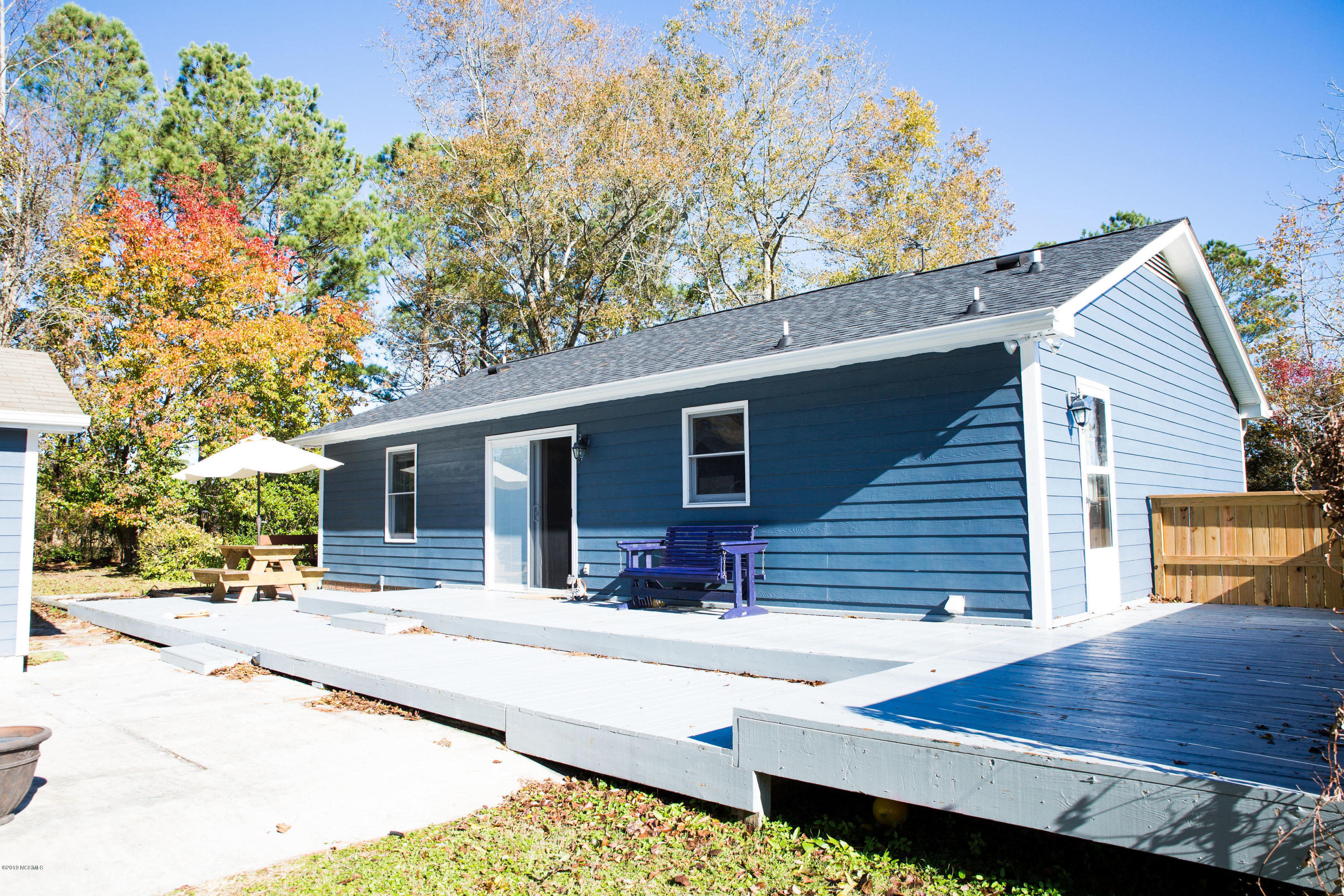 213 Norris Road Swansboro, NC 28584 - Photo 4 of 24 213norris_-20