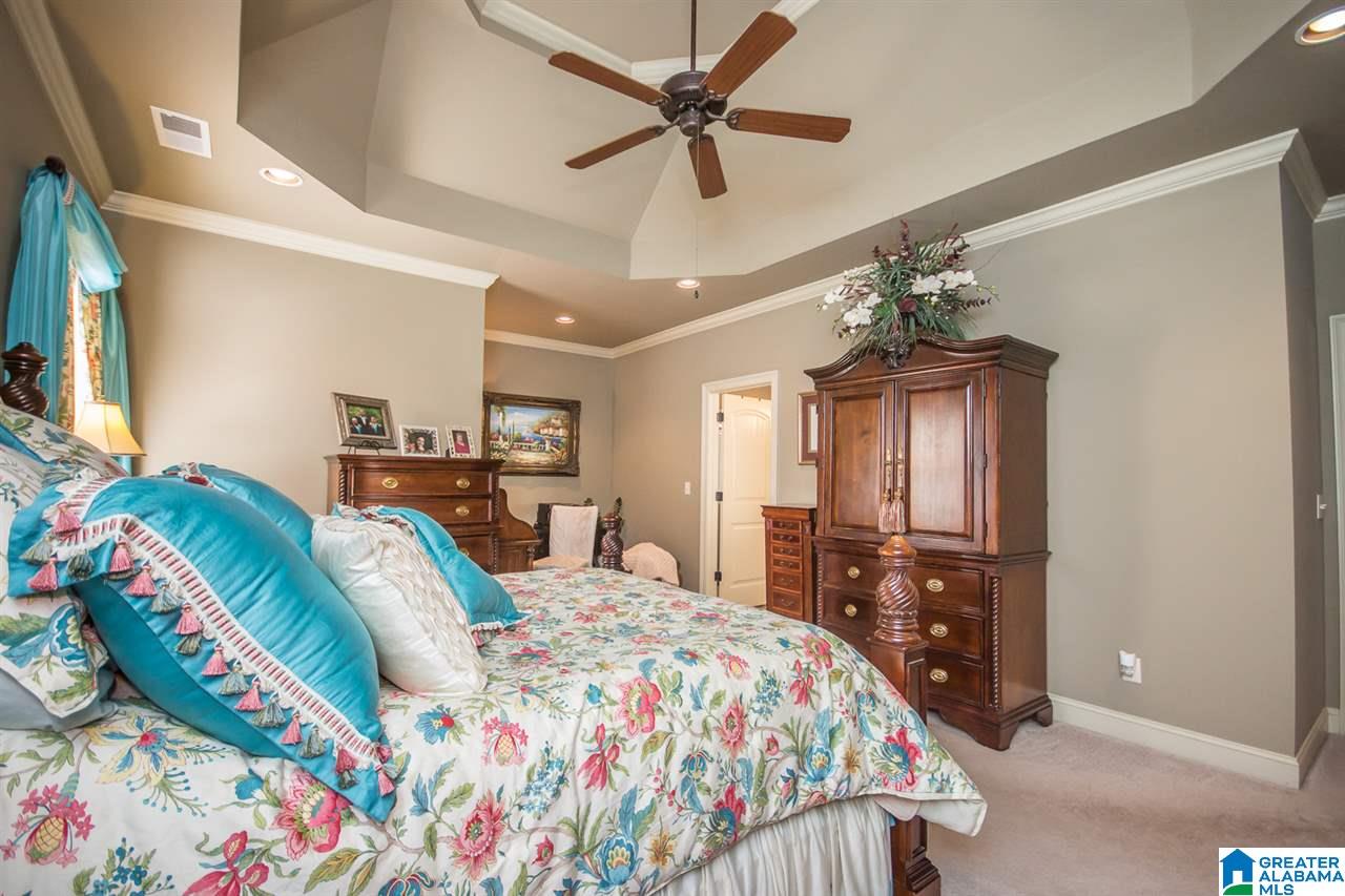 241 Lacey Avenue Alabaster, AL 35114 - Photo 17 of 32