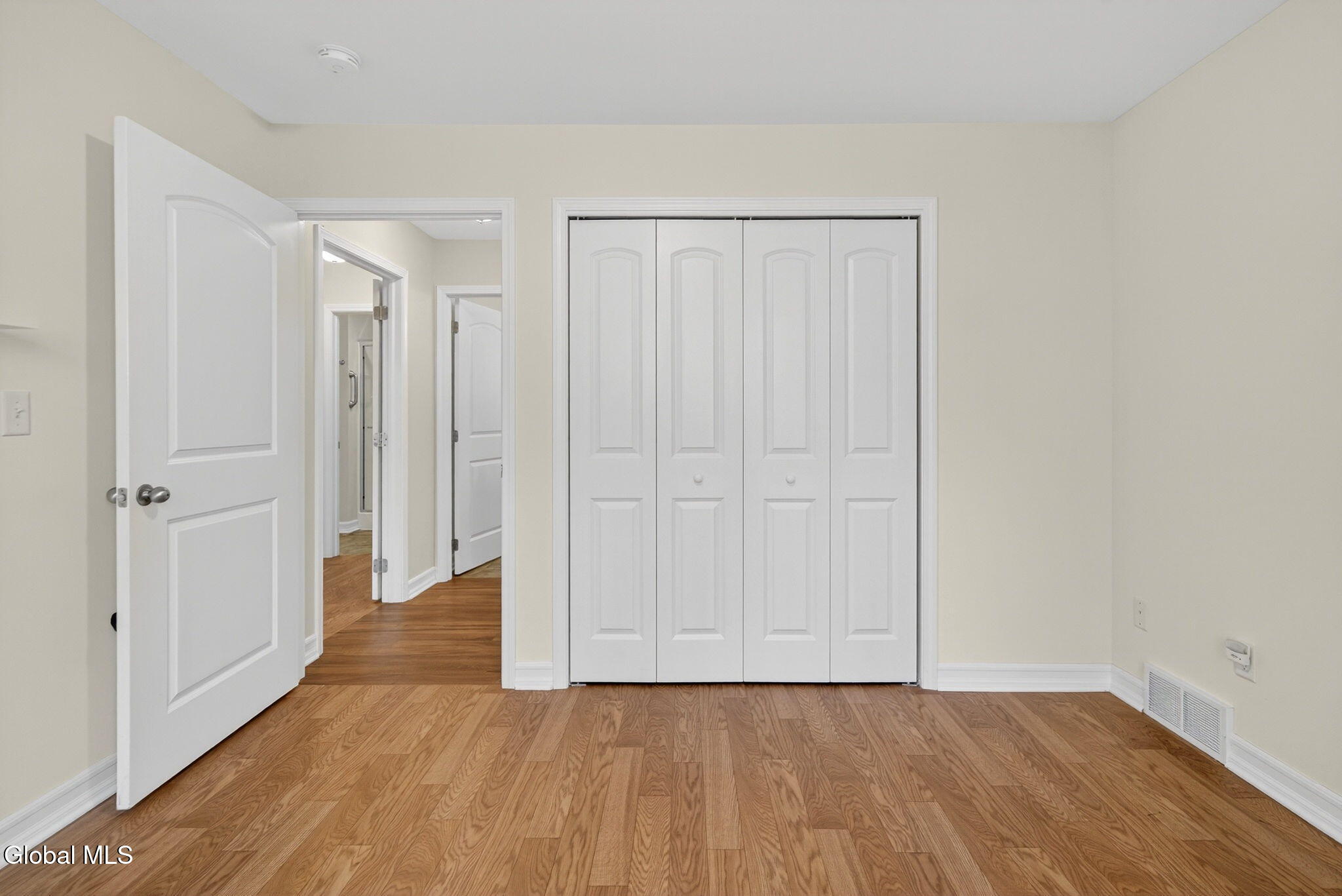 178 Paddock Circle Rotterdam, NY 12306 - Photo 11 of 24 Interior 10