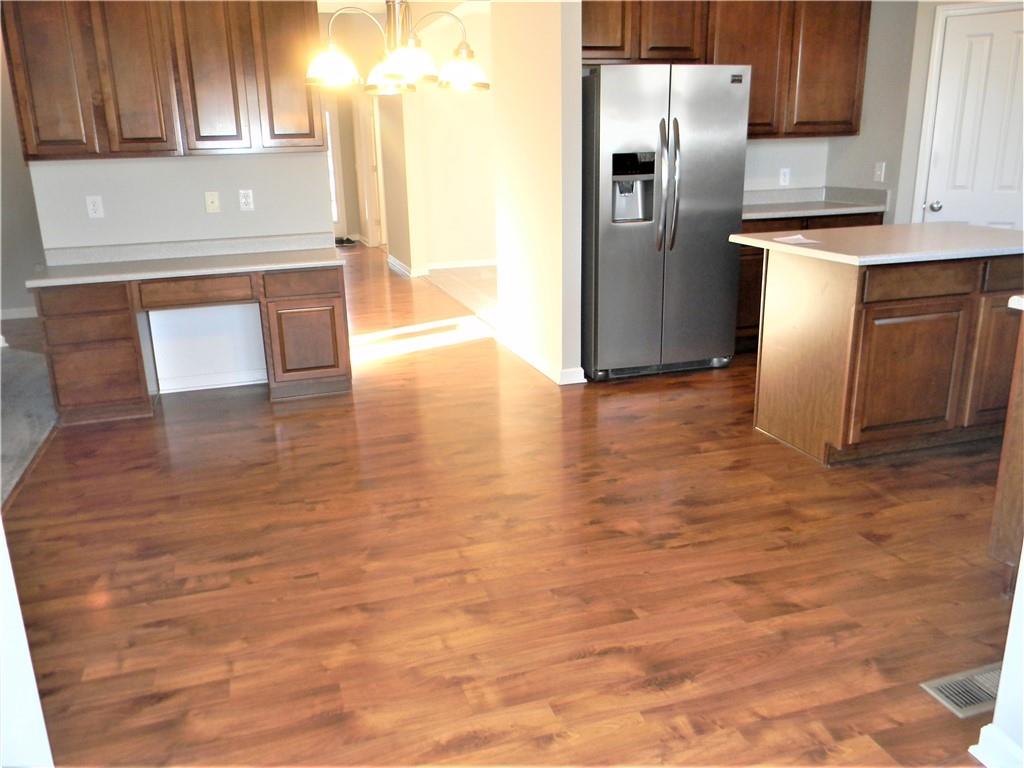 5708 Yorktown Road Plainfield, IN 46168 - Photo 11 of 35 Gallery Image 11