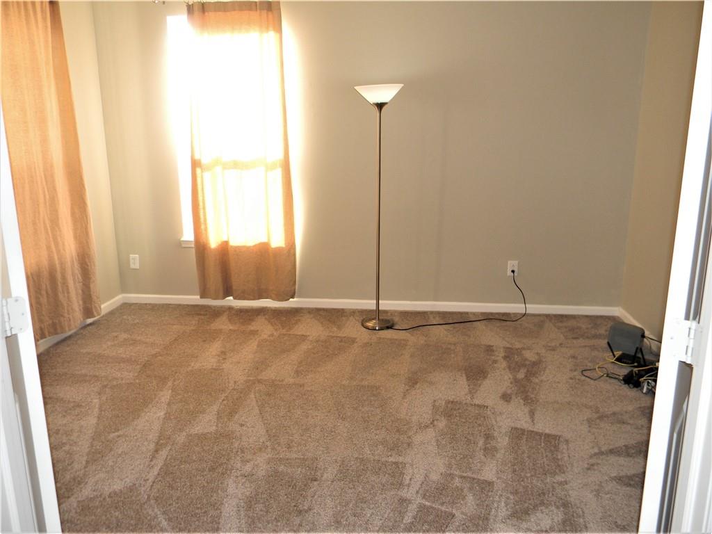 5708 Yorktown Road Plainfield, IN 46168 - Photo 5 of 35 Gallery Image 5