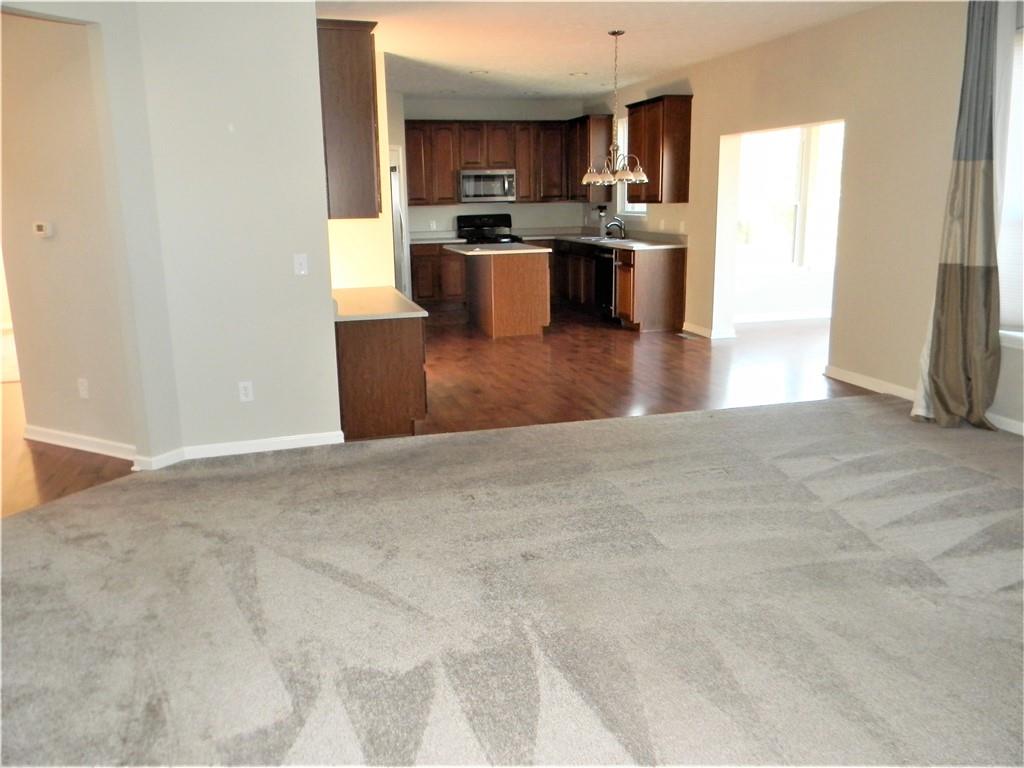 5708 Yorktown Road Plainfield, IN 46168 - Photo 8 of 35 Gallery Image 8