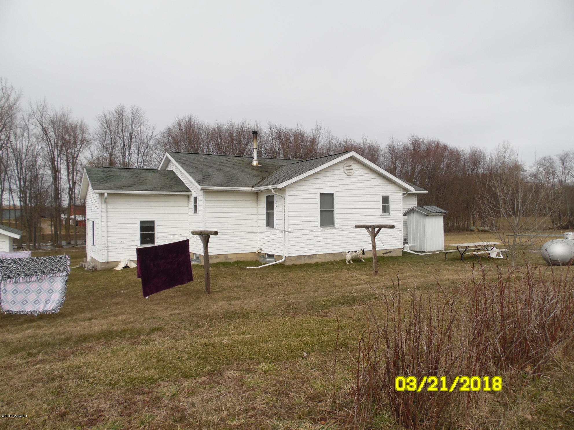 31685 Longnecker Road Leonidas, MI 49066 - Photo 5 of 30 SAM_5635