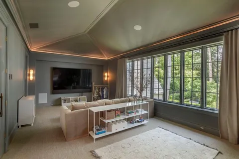 $9,000,000 | 365 King Road Northwest, Atlanta, GA 30342