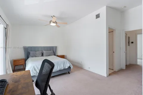 $539,000 | 835 Northeast 19th Avenue, Unit 2, Fort Lauderdale, FL 33304