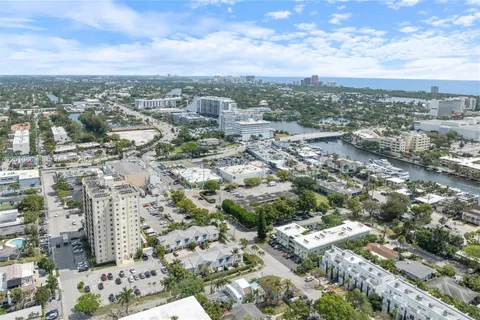 $539,000 | 835 Northeast 19th Avenue, Unit 2, Fort Lauderdale, FL 33304