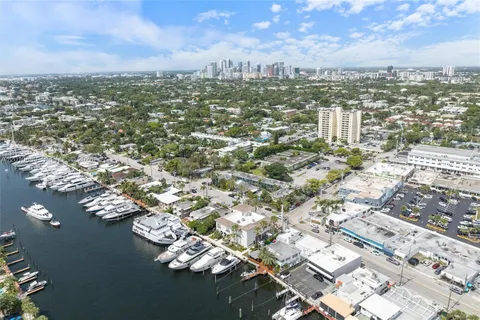 $539,000 | 835 Northeast 19th Avenue, Unit 2, Fort Lauderdale, FL 33304