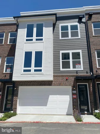 $5,250 | 10590 Red Oak Street, Fairfax, VA 22030