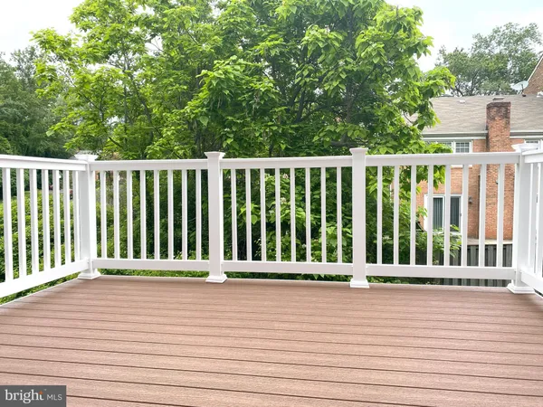 $5,250 | 10590 Red Oak Street, Fairfax, VA 22030