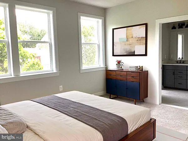 $5,250 | 10590 Red Oak Street, Fairfax, VA 22030