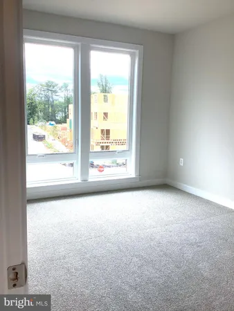 $5,250 | 10590 Red Oak Street, Fairfax, VA 22030