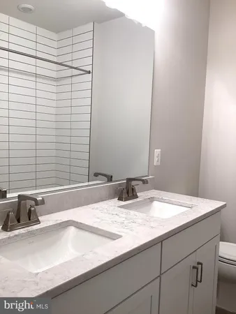 $5,250 | 10590 Red Oak Street, Fairfax, VA 22030