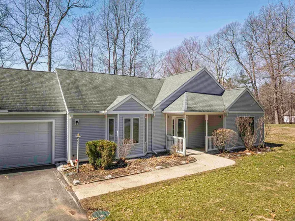 $534,900 | 6 Roysann Way, Durham, NH 03824