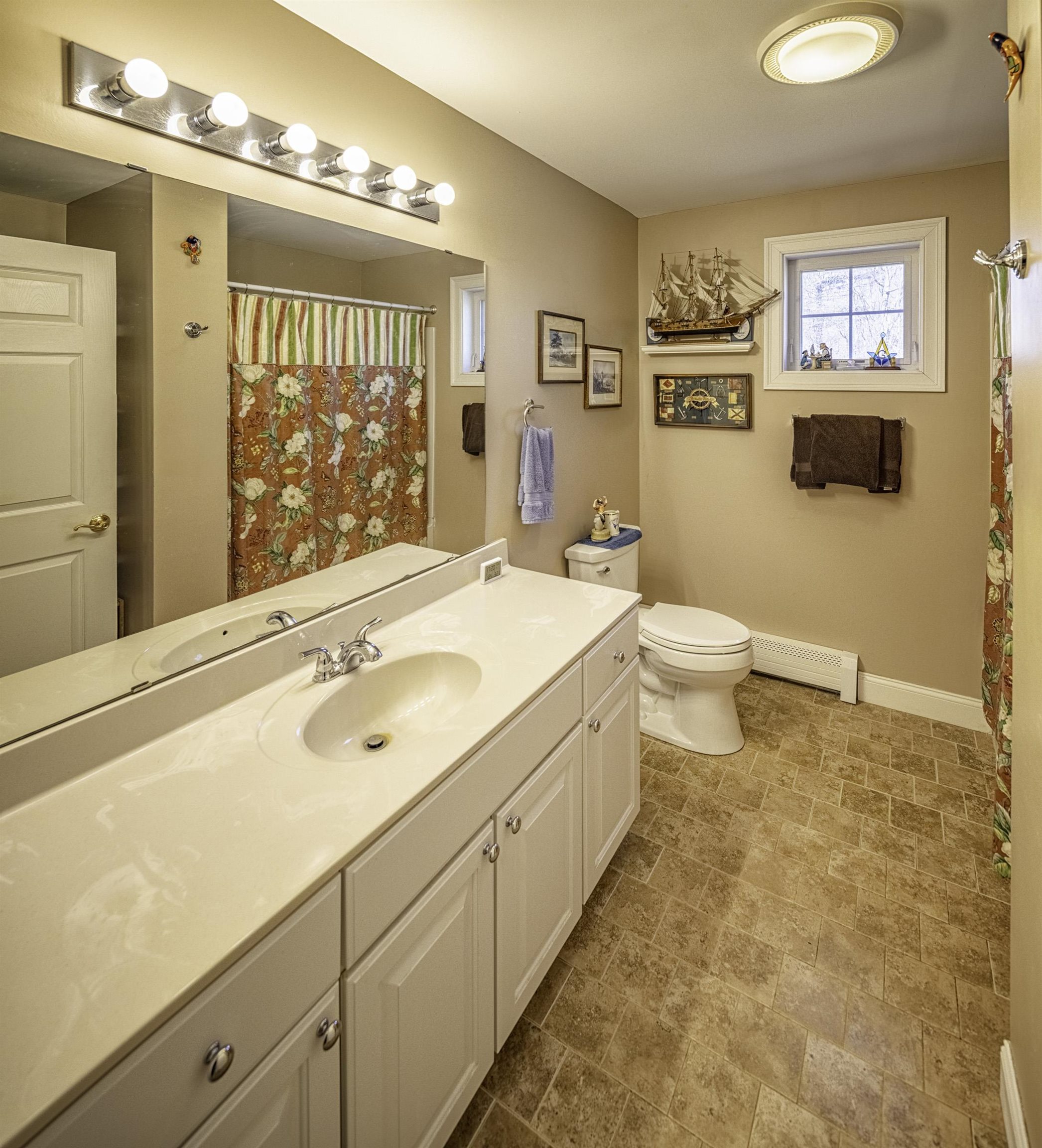 6 Roysann Way Durham, NH 03824 - Photo 22 of 45