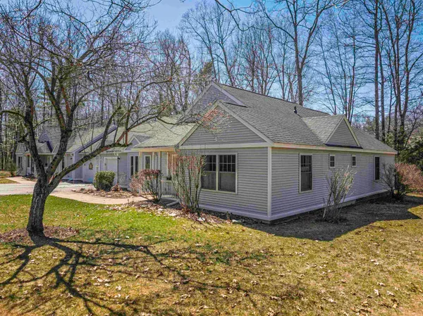 $534,900 | 6 Roysann Way, Durham, NH 03824
