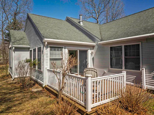 $534,900 | 6 Roysann Way, Durham, NH 03824