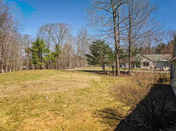 $534,900 | 6 Roysann Way, Durham, NH 03824