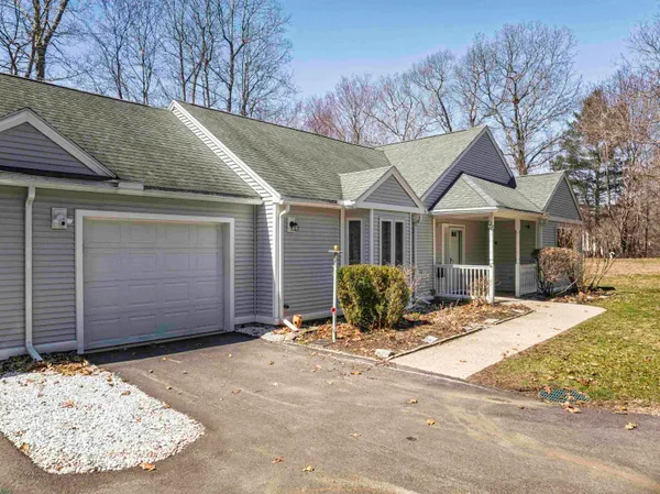 $534,900 | 6 Roysann Way, Durham, NH 03824