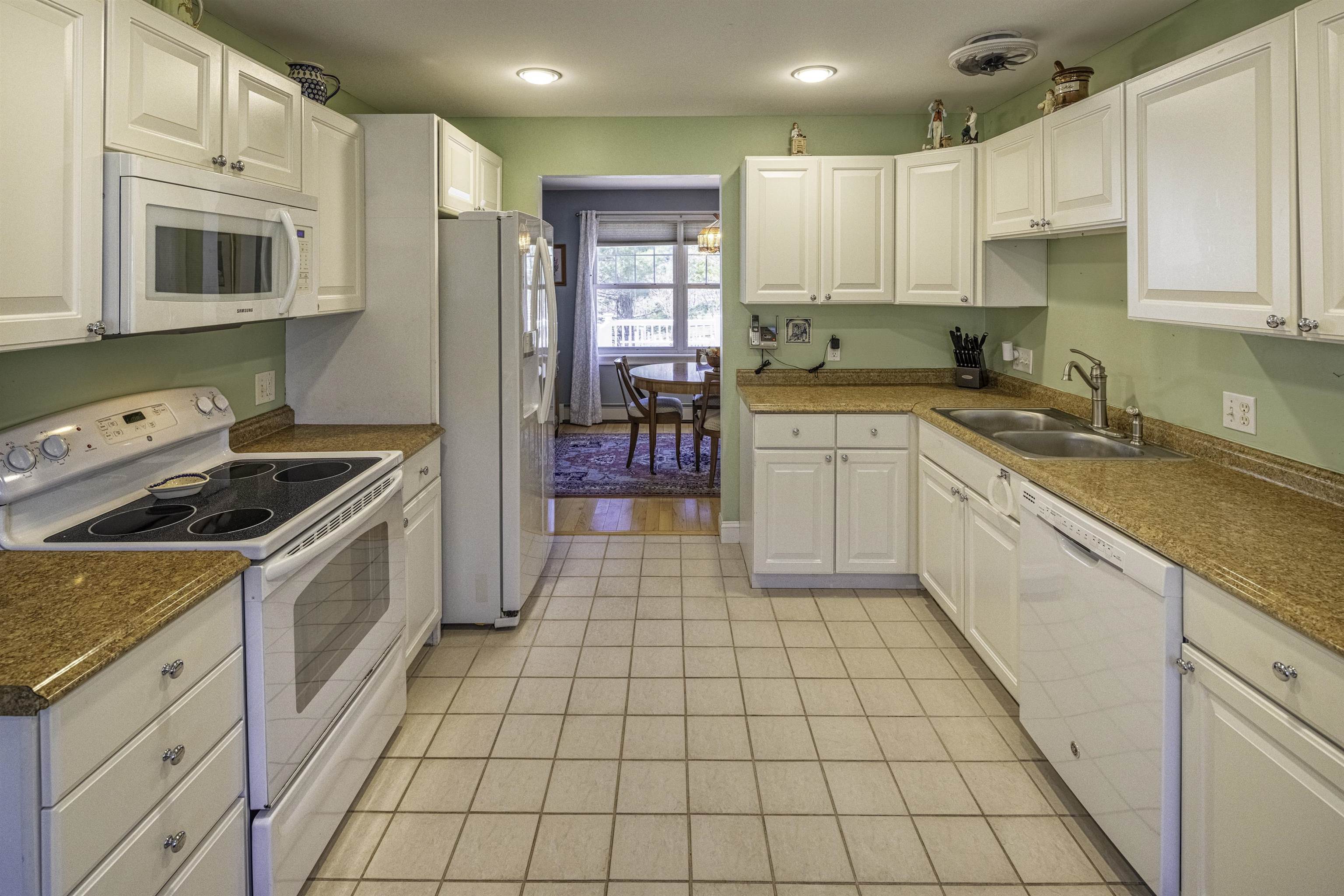 6 Roysann Way Durham, NH 03824 - Photo 10 of 45