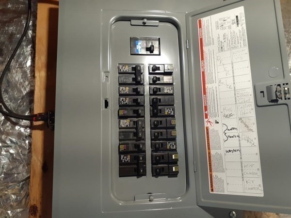 192 Thompson Road Webster, MA 01570 - Photo 28 of 32 a view of front door with small stairs