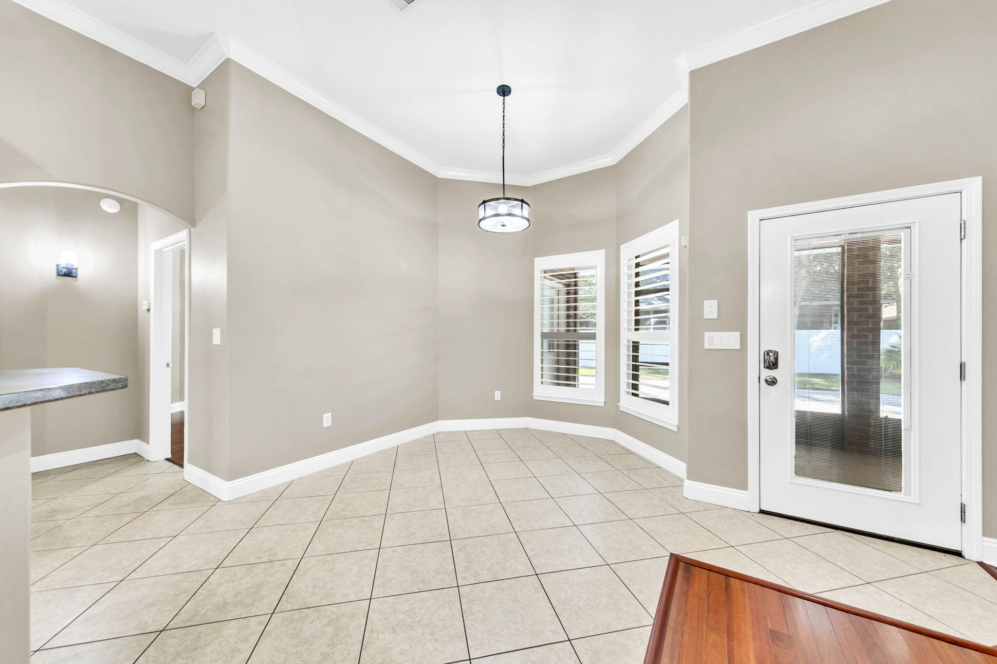 2623 Brodie Lane Crestview, FL 32536 - Photo 5 of 41 18-web-or-mls-0L7A0064